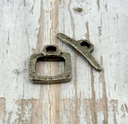 Small Square Toggle Clasp, Antiqued Pewter Plated - PT494