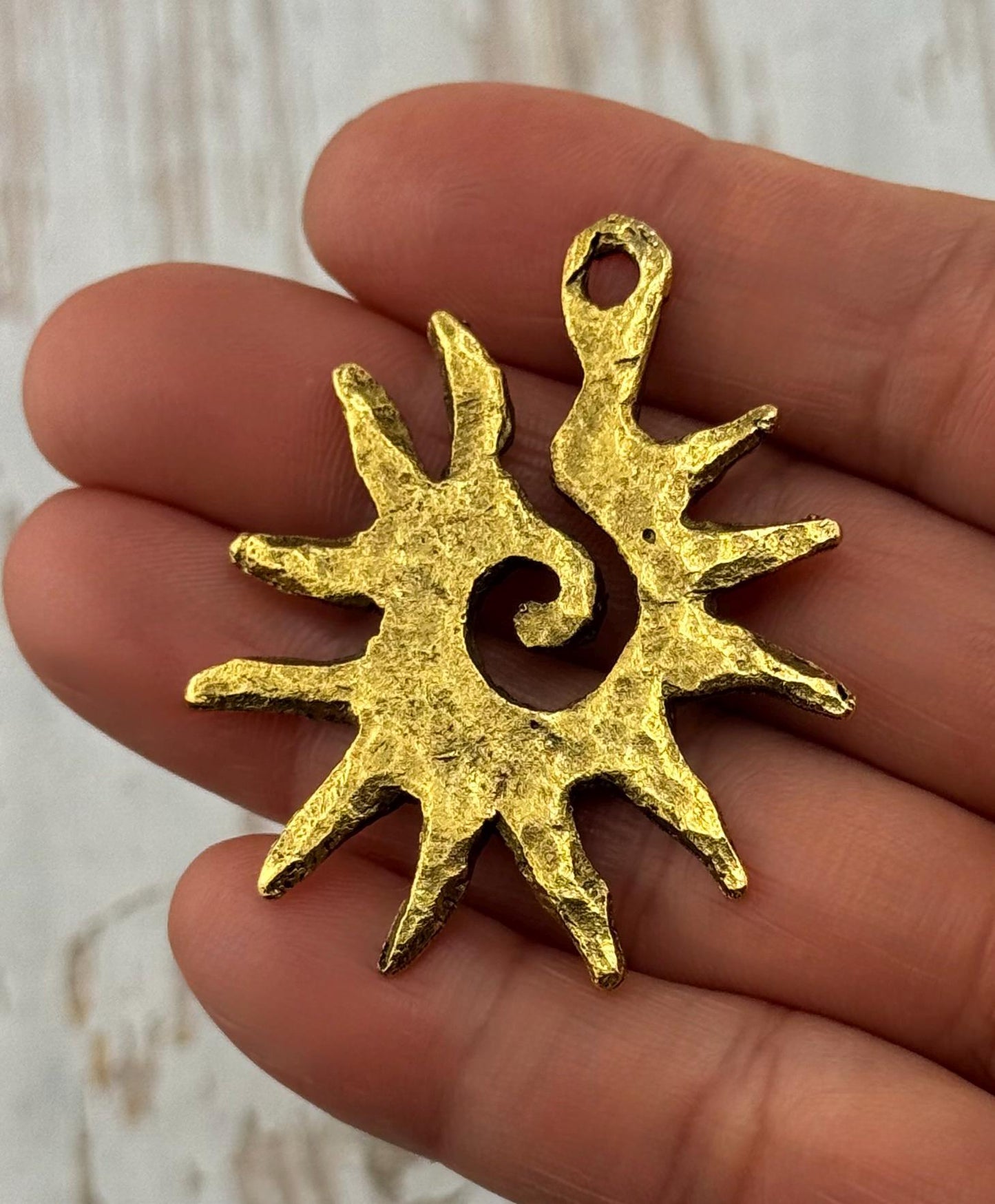 Hammered Spiral Sun Pendant, Antiqued 18k Gold Plated - AG094
