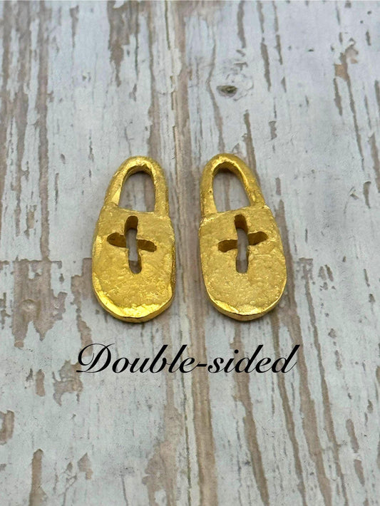 Cross Padlock Charm, Satin 18K Gold Plated - ST276
