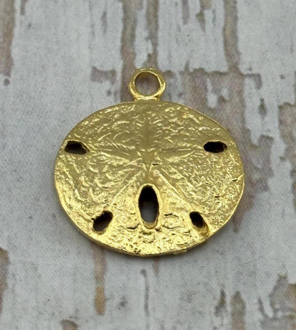 Textured Sand Dollar Charm, Satin 18k Gold Plated - ST346