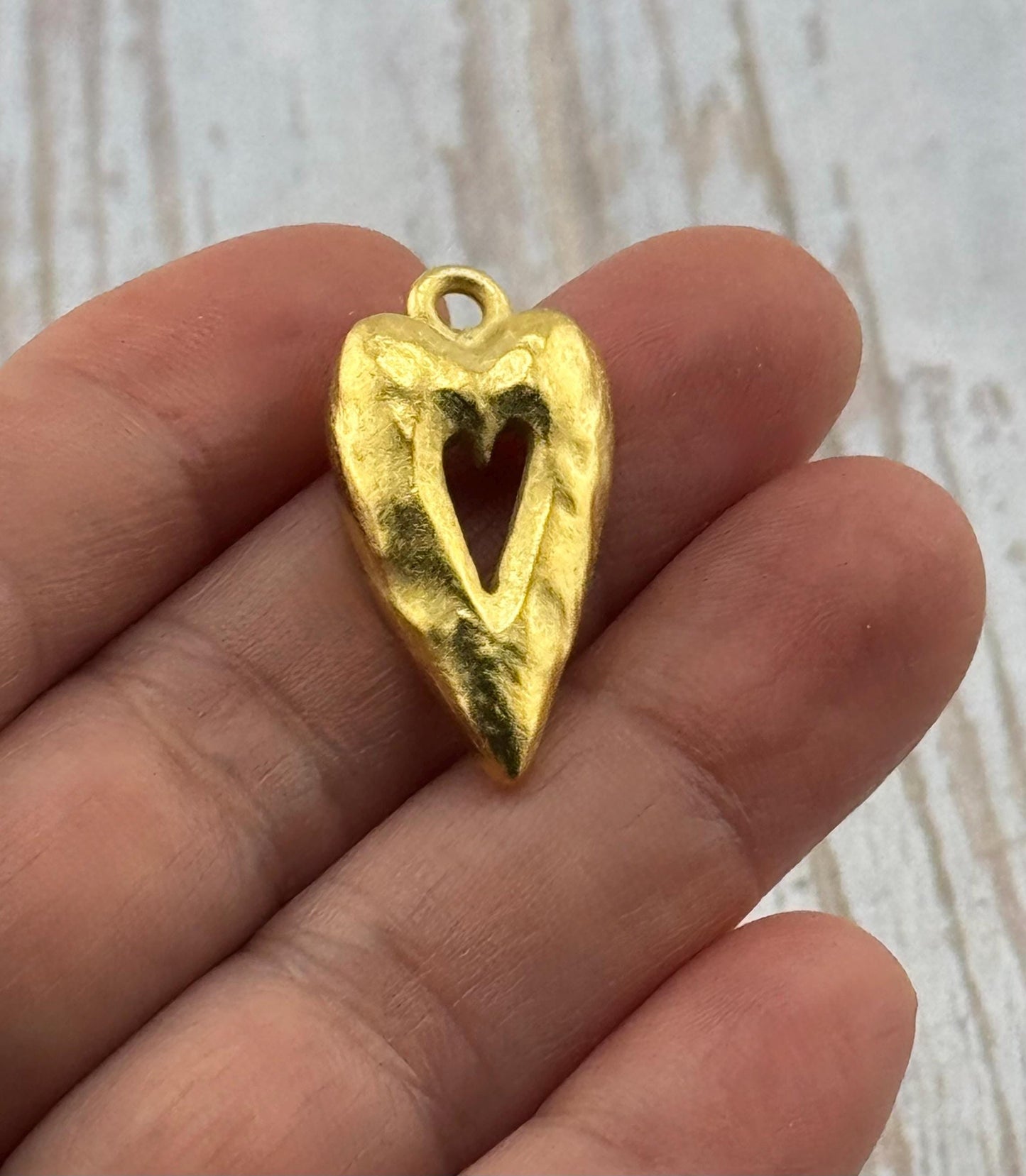 Hammered Heart Charm, Satin 18k Gold Plated - ST563