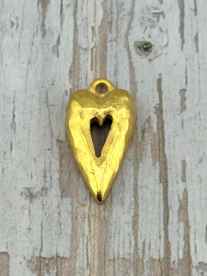 Hammered Heart Charm, Satin 18k Gold Plated - ST563