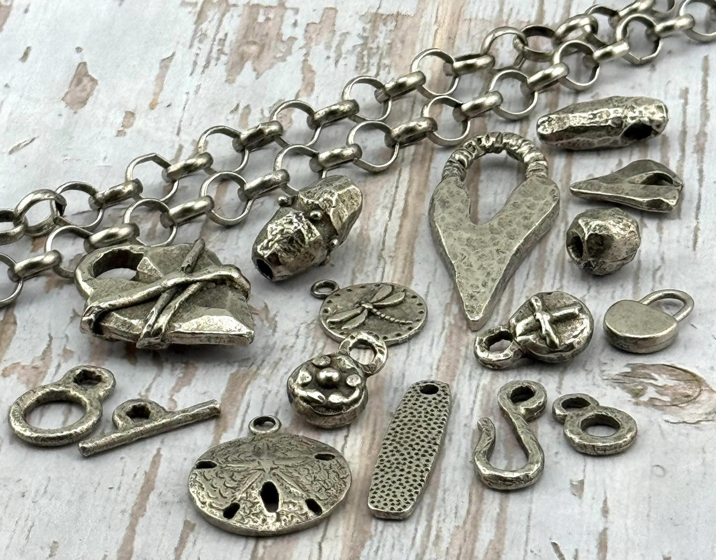 7.7mm Round Rolo Chain, Antiqued Pewter Plated - P040-CH