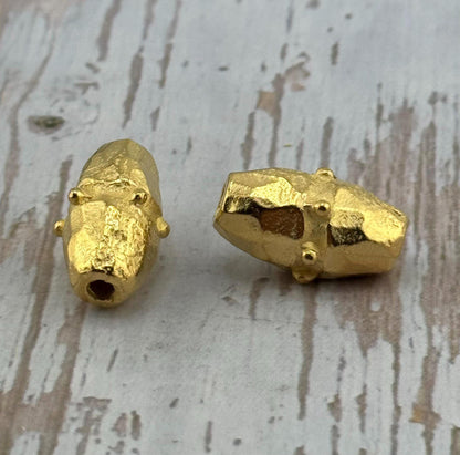 Oval Dotted Barrel Spacer Bead, Satin 18k Gold Plated - ST320