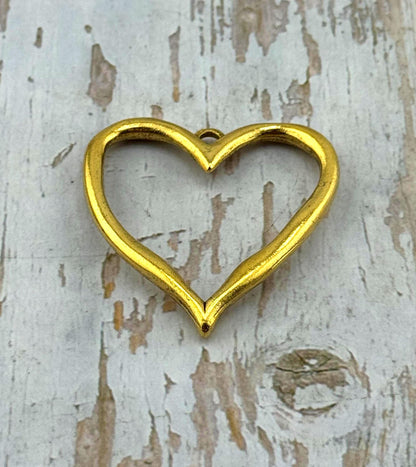 Grand pendentif Cœur Ouvert, plaqué or 18 carats vieilli - AG052