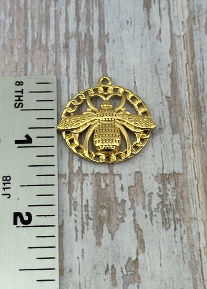 Round Bee Pendant, Satin 18k Gold Plated - ST342