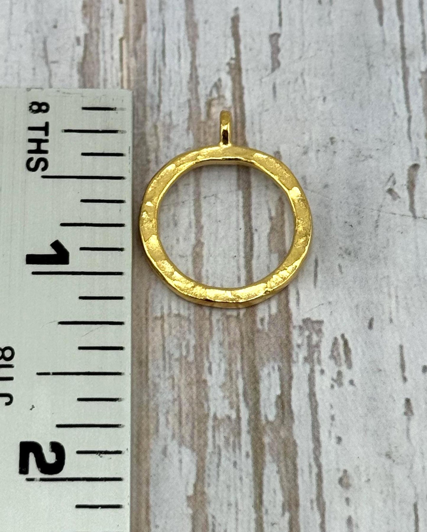 Large Hammered Round Toggle Clasp, Satin 18k Gold Plated - ST202