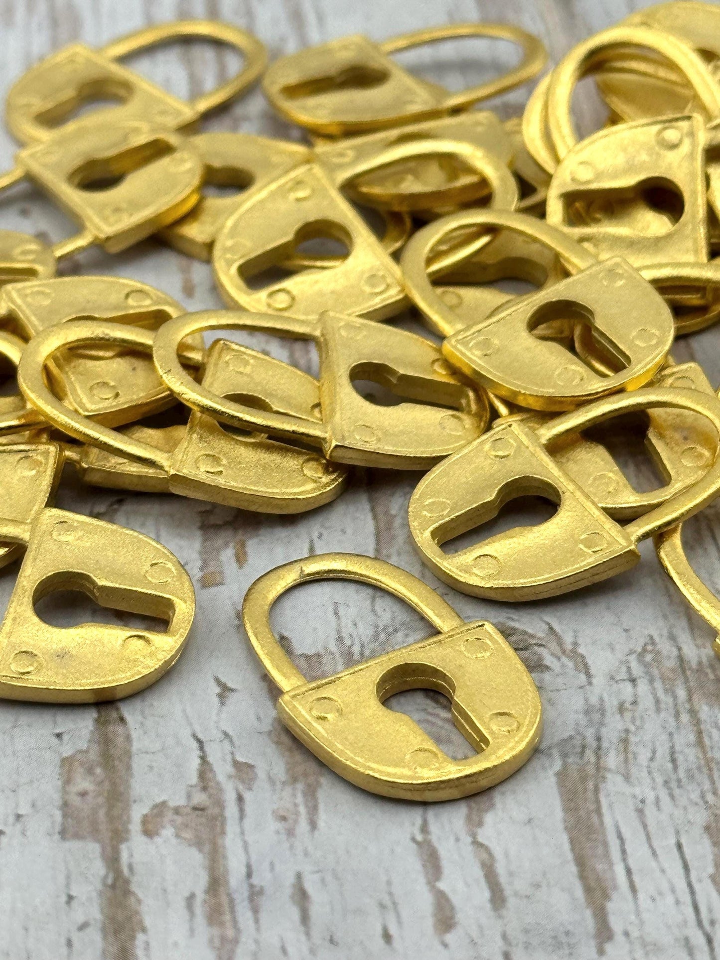 Large Padlock Charm, Satin 18k Gold Plated - ST562