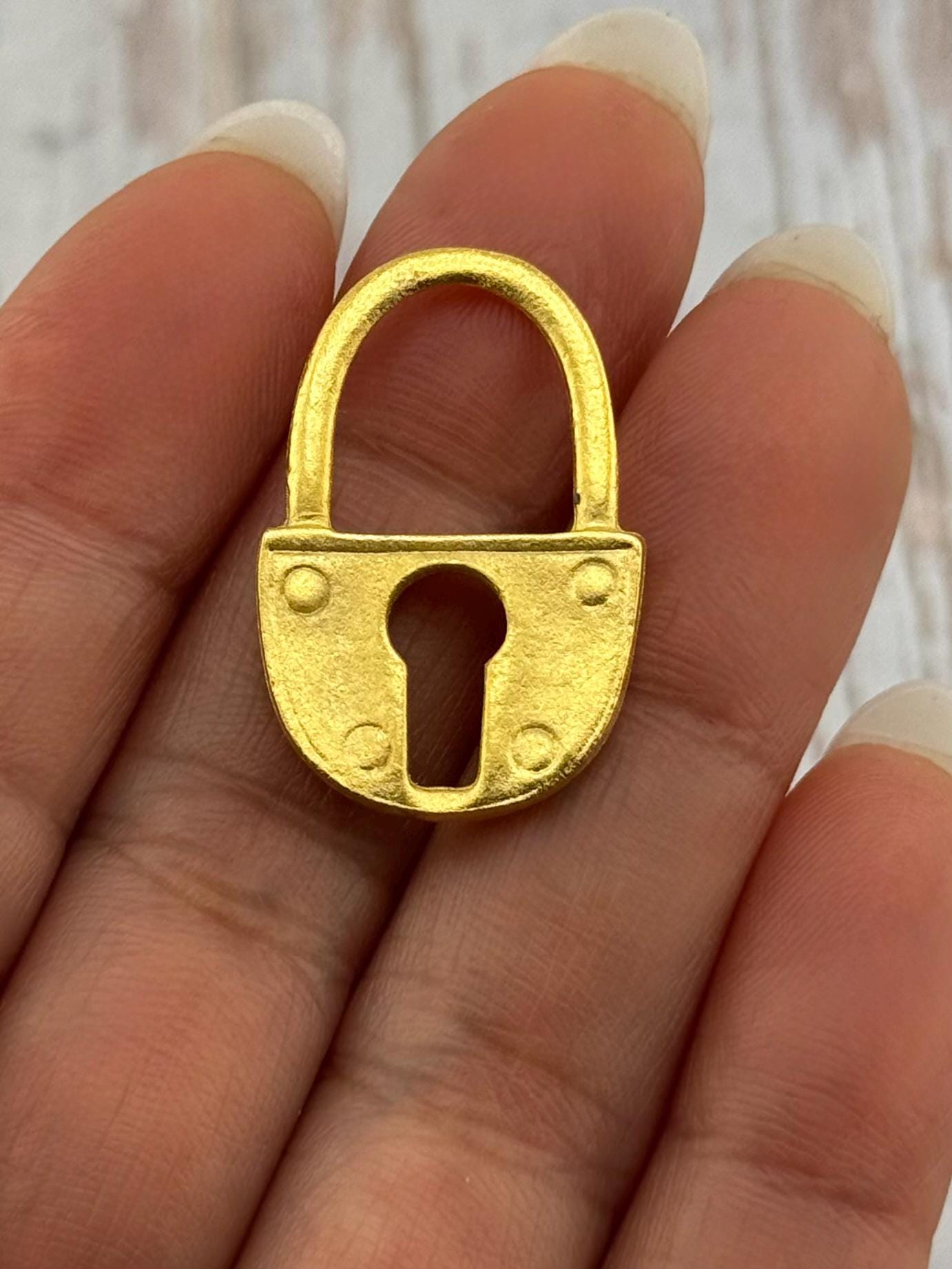 Large Padlock Charm, Satin 18k Gold Plated - ST562
