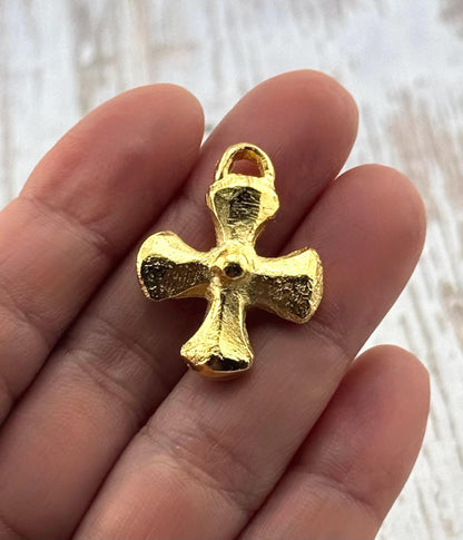 Cross Pendant, Satin 18k Gold Plated - ST300
