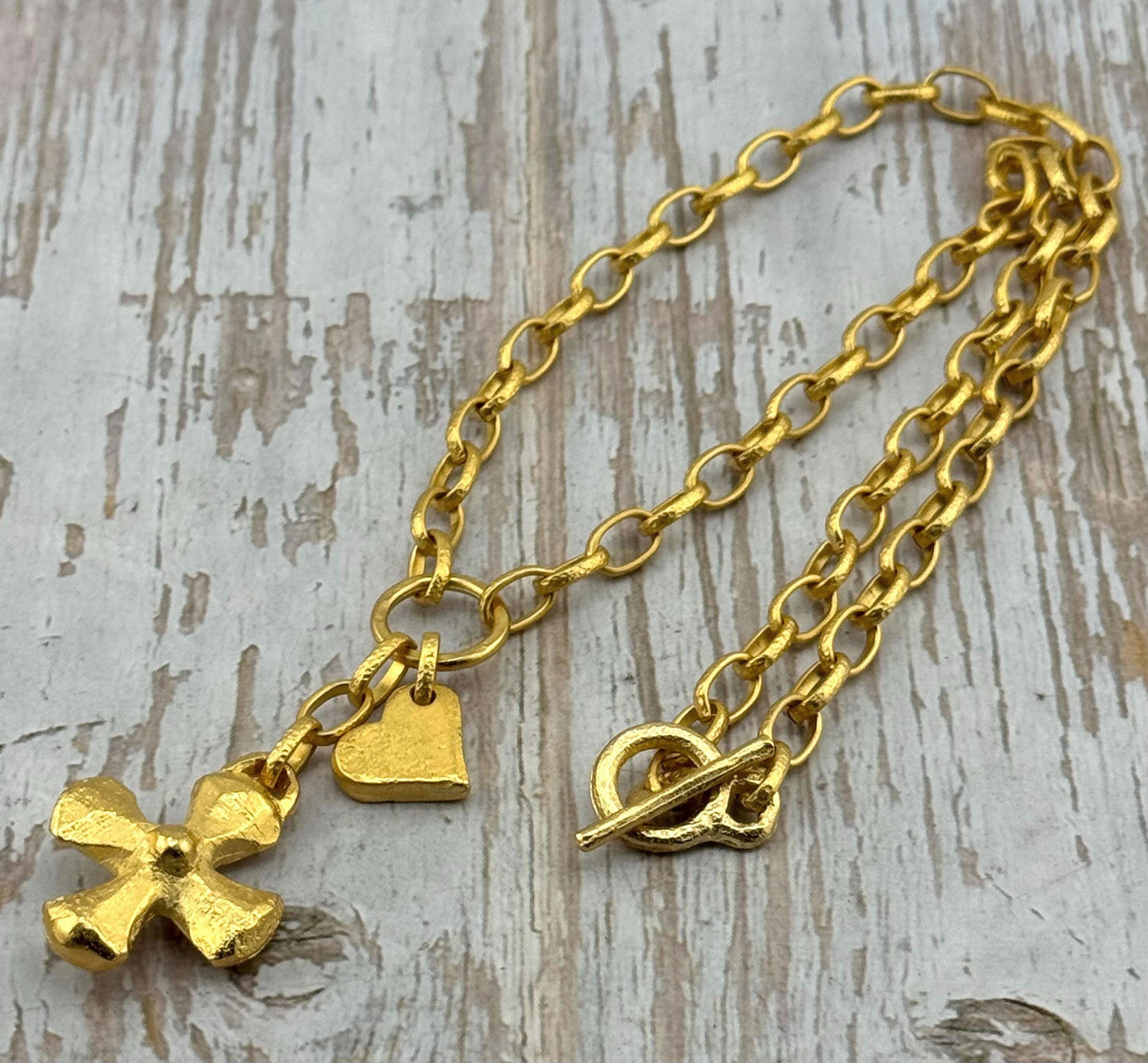 Cross Pendant, Satin 18k Gold Plated - ST300