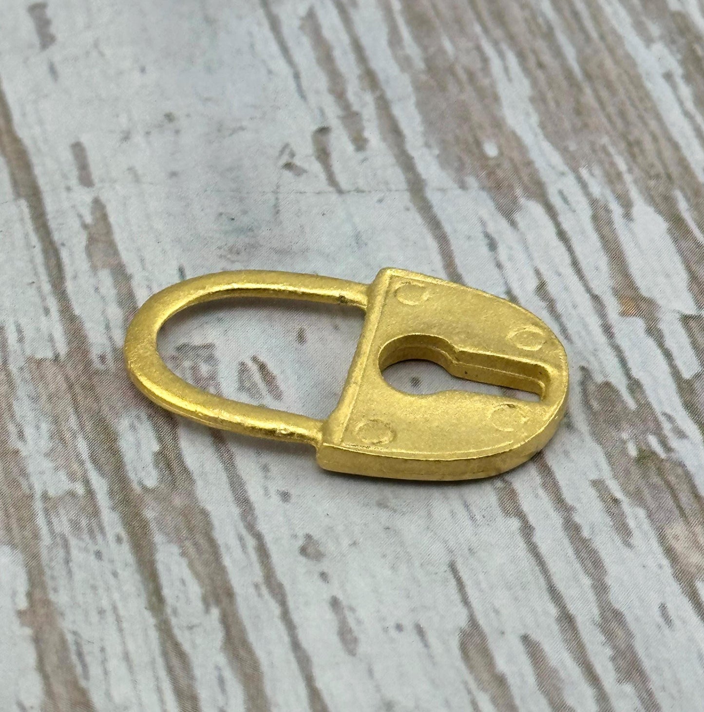 Large Padlock Charm, Satin 18k Gold Plated - ST562