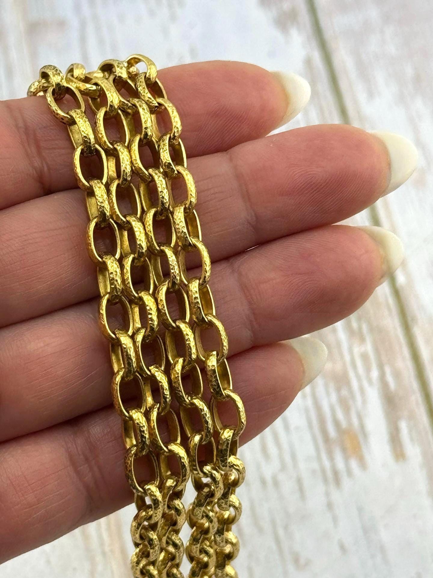 Cadena Rolo Ovalada Martillada, Bañada en Oro de 18k Envejecido - G118-CH