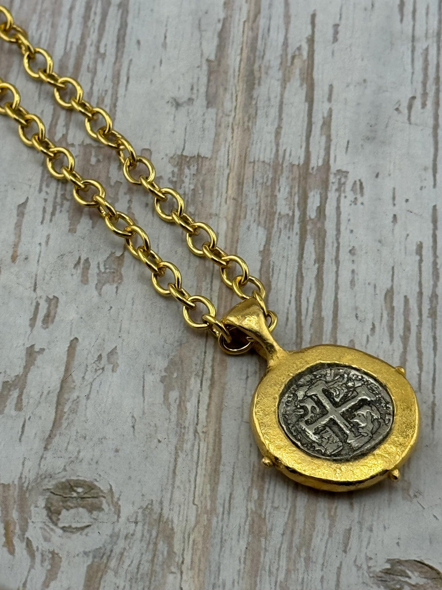 Cadena de cable ovalada mediana lisa, chapada en oro de 18k envejecido - G113-CH