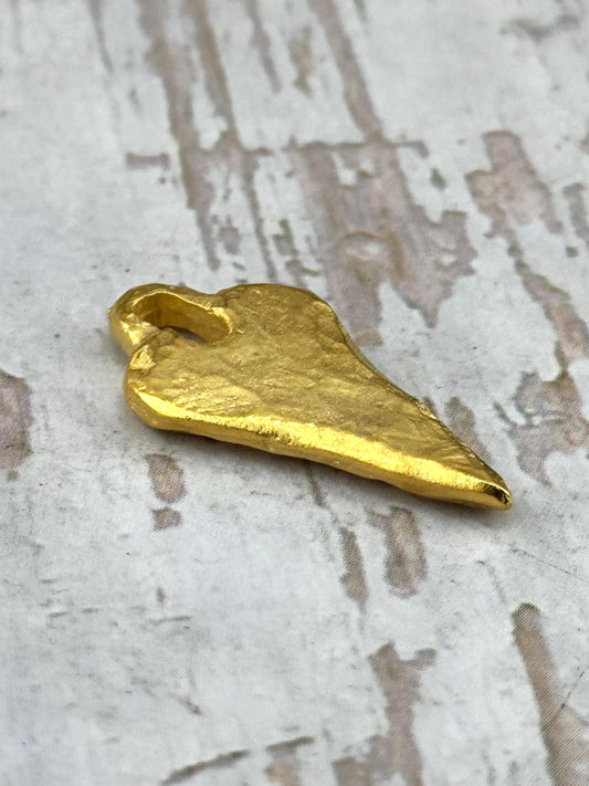 Hammered Heart Pendant, Satin 18k Gold Plated - ST311