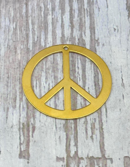 Lightweight Peace Sign Pendant, Satin 18k Gold Plated - ST603