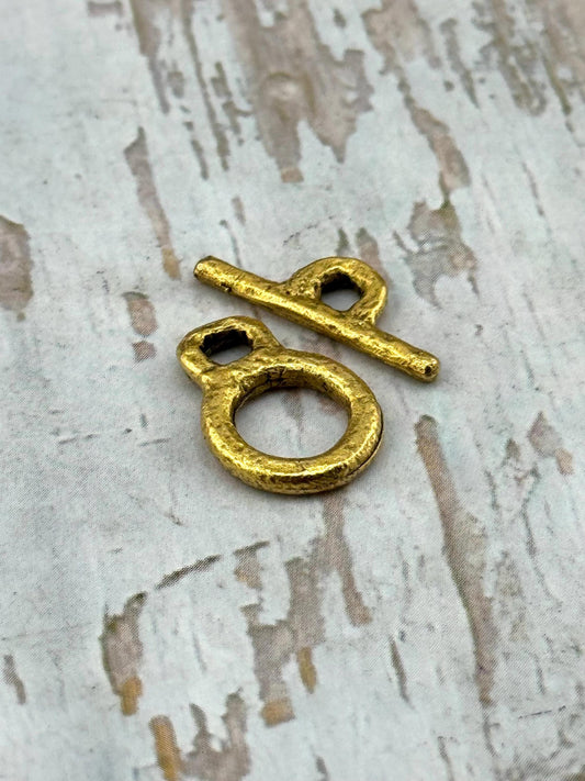 Small Round Toggle Clasp, Antiqued 18k Gold Plated - AG171