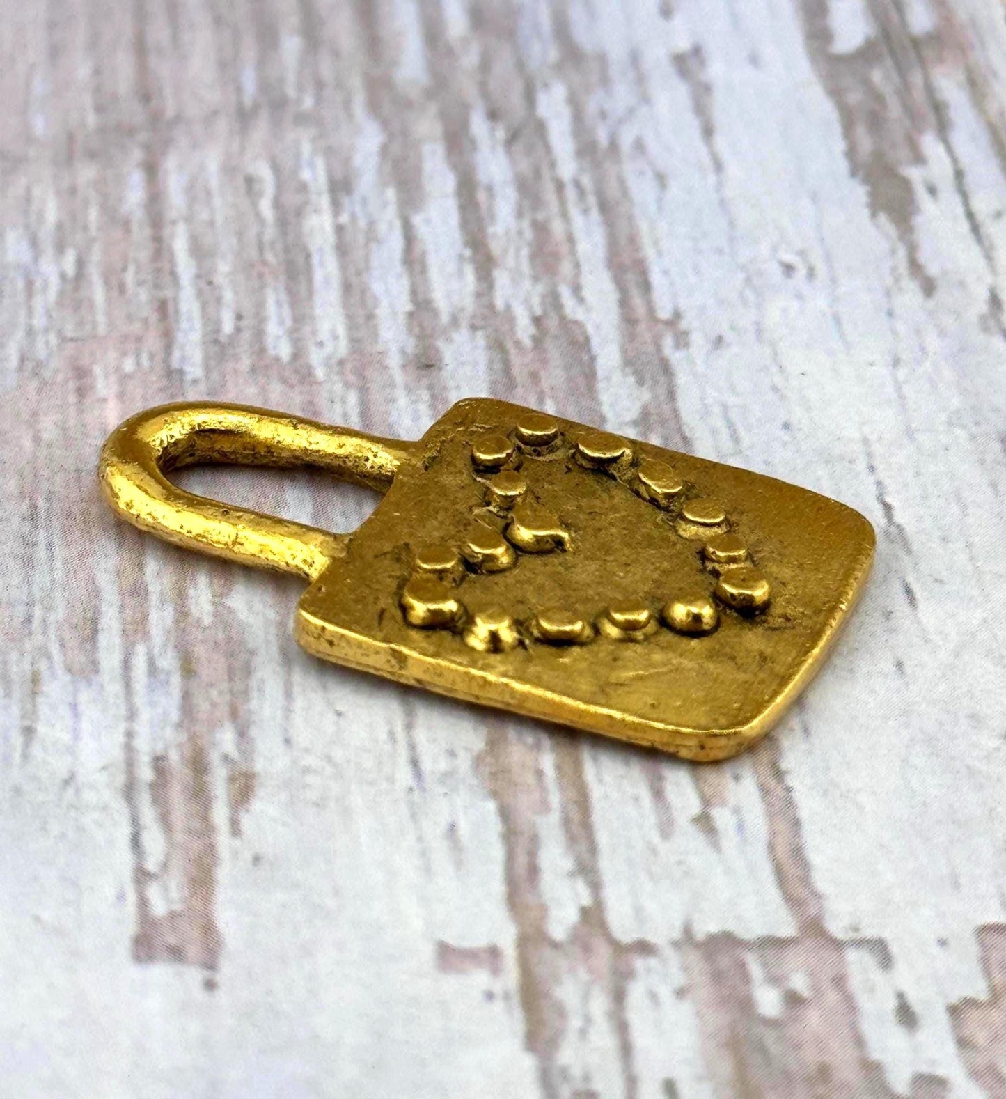 Grand pendentif Cœur Cadenas, Plaqué or 18 carats vieilli - AG115