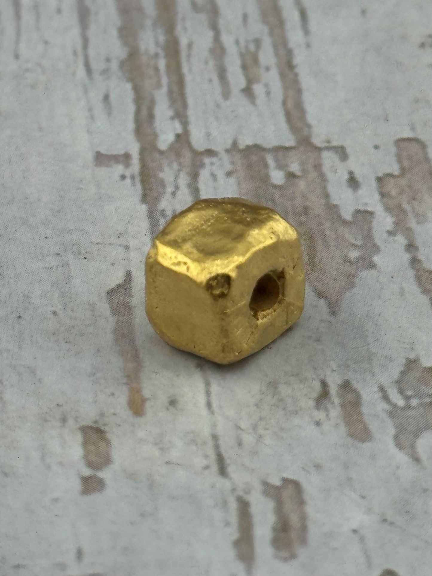 Square Artisan Spacer Beads, Satin 18k Gold Plated - ST277