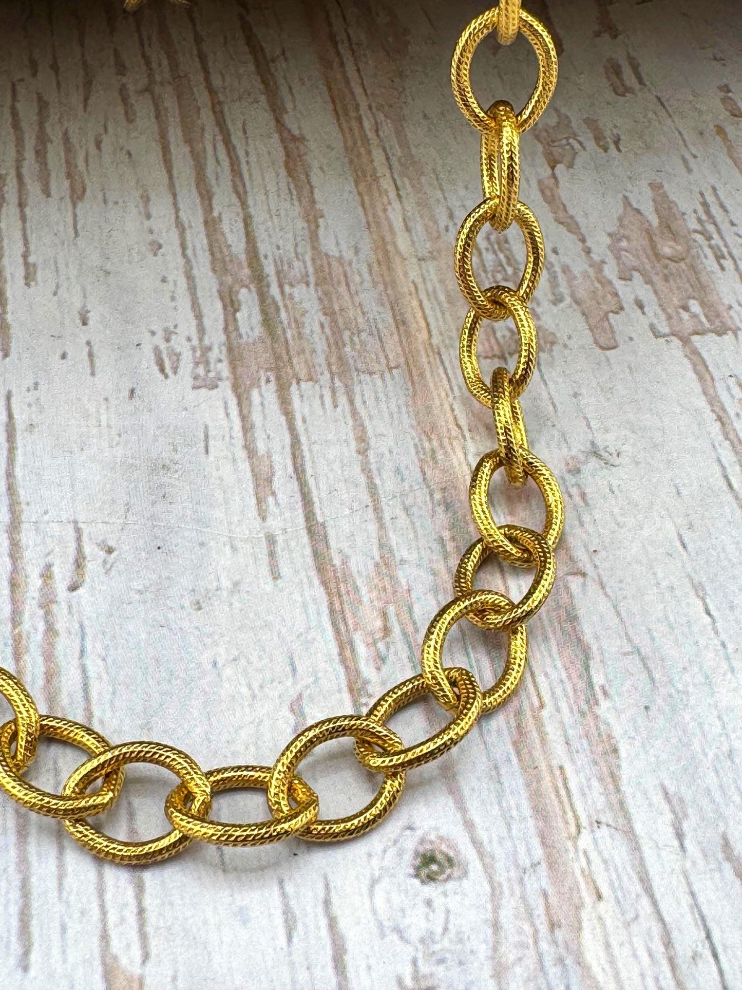Large Oval Textured Cable Chain, Antiqued Gold Plated - G104-CH