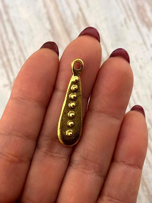 Long Dotted Pendant, Antiqued 18k Gold Plated - AG128