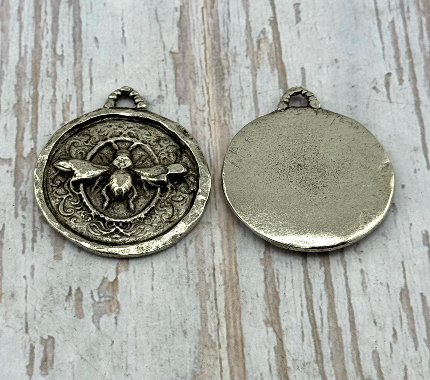 Pendentif Abeille Ronde, Étain vieilli - PT449