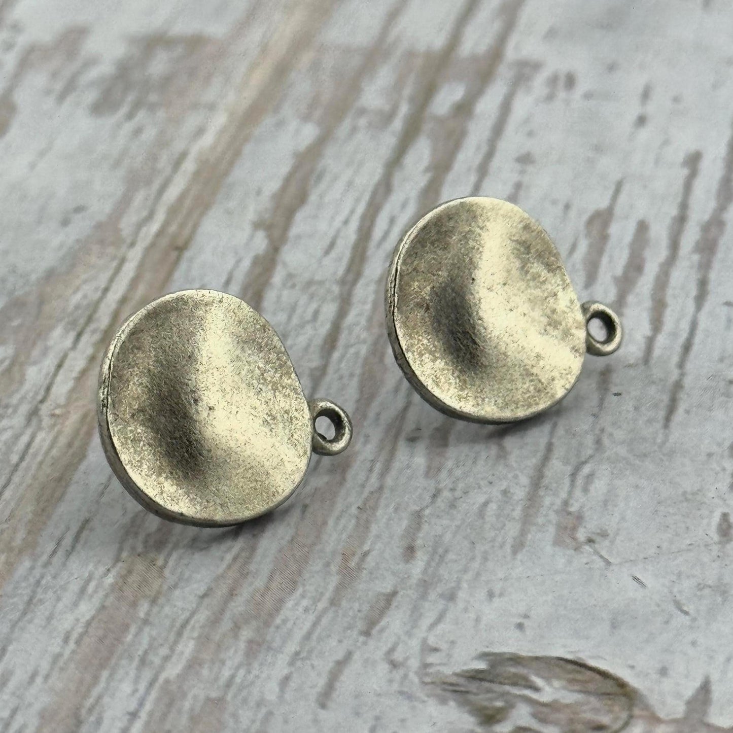 Wavy Hammered Round Medallion Earring Posts, Antiqued Pewter - PT528