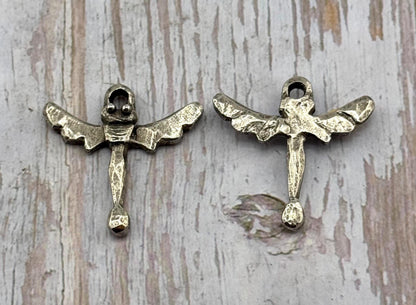 Artisan Dragonfly Charm, Antiqued Pewter - PT482