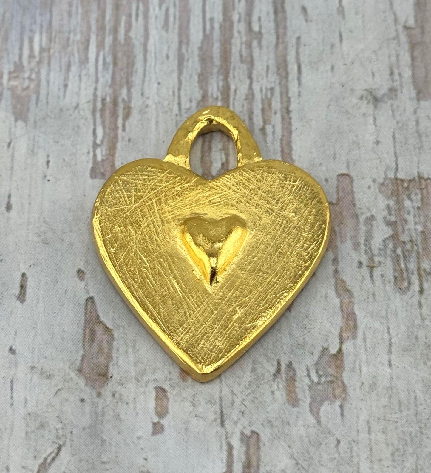 Breloque cœur double face, plaqué or 18 carats satiné - ST268