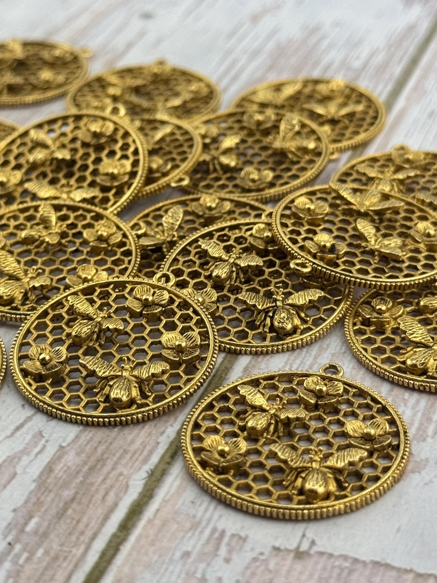 Bees and Flowers Medallion, Antiqued 18k Gold Plated - AG553