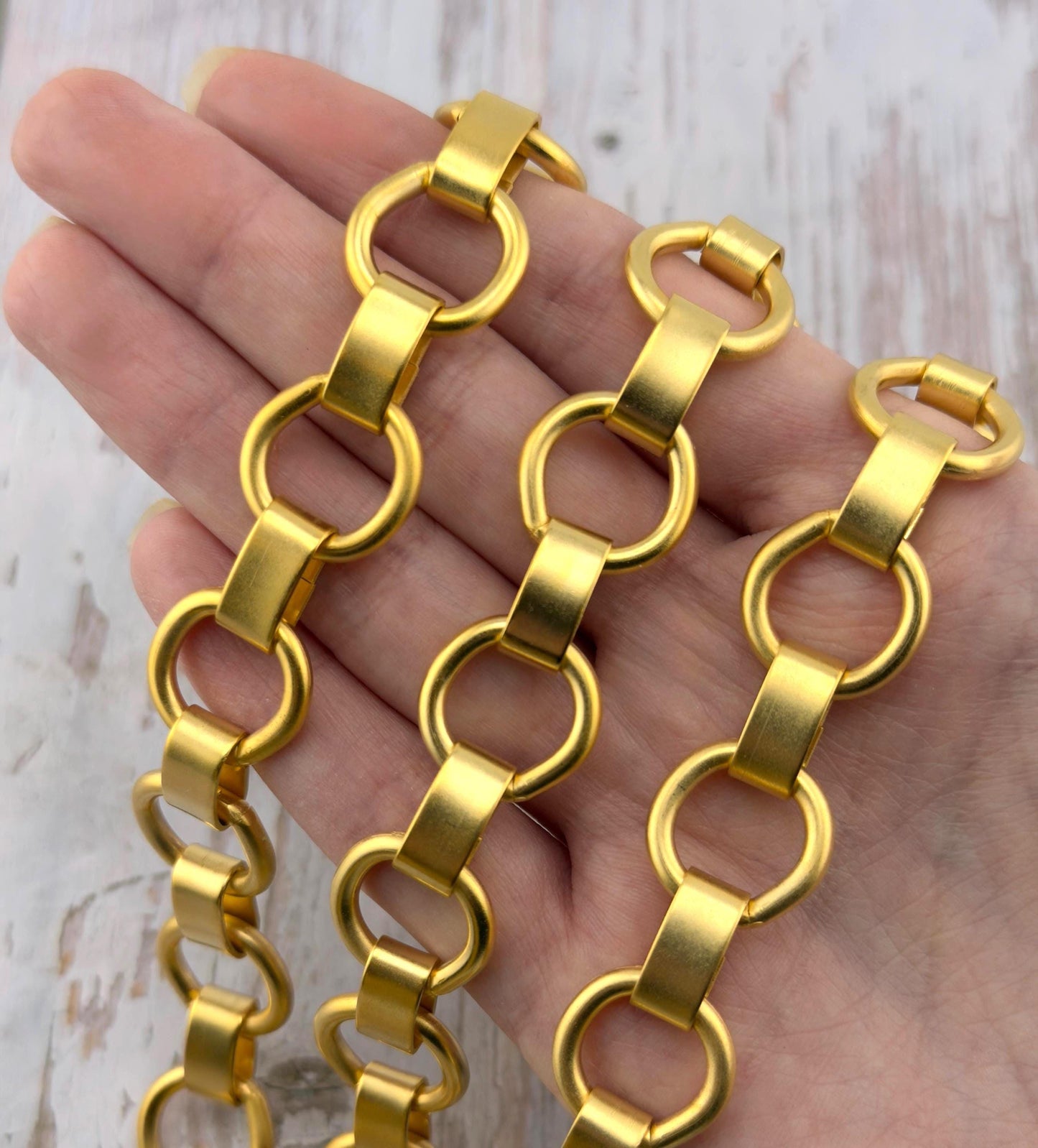 Large Smooth Link Chain, Satin 18k Gold Plated - S071-CH