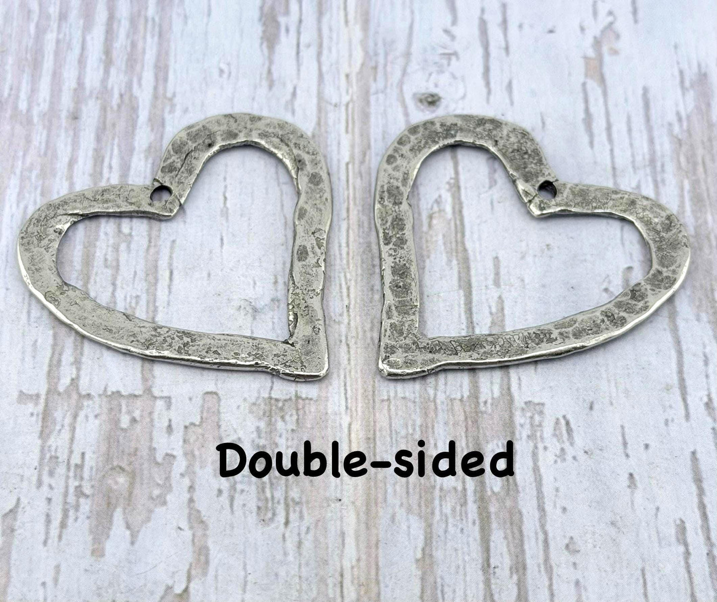 Pendentif Cœur Ouvert Martelé, Étain Vieilli - PT410