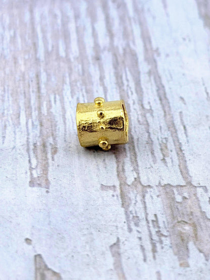 Artisan Dotted Barrel Spacer Beads - ST350