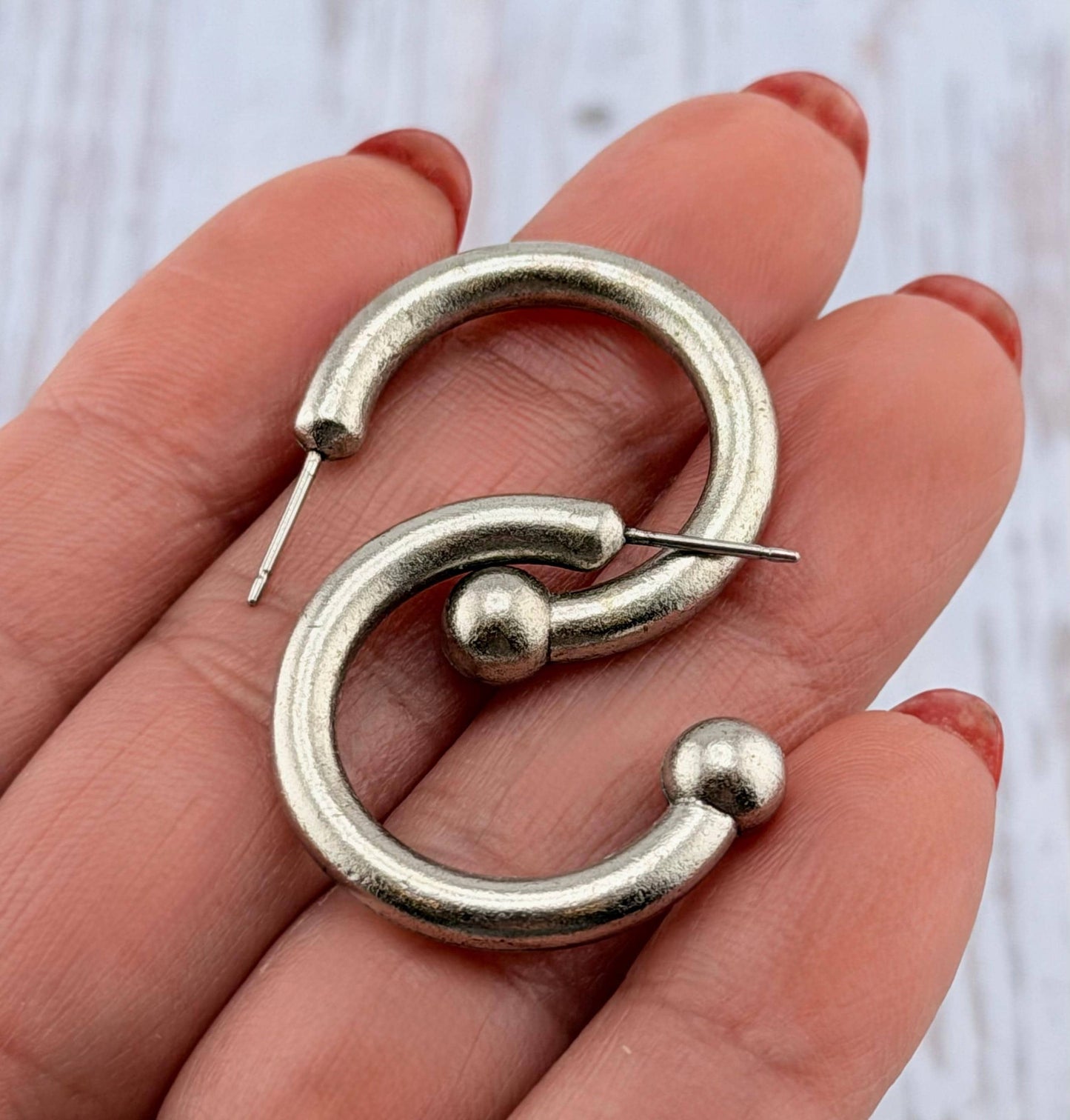 Boucles d'oreilles créoles demi-cercle de 1 pouce, étain vieilli - PT566