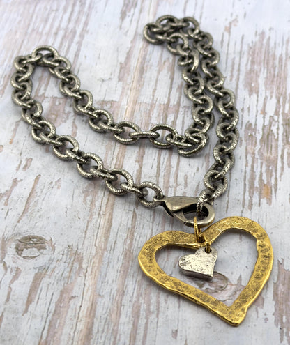 Pendentif Cœur Ouvert Martelé, Étain Vieilli - PT410