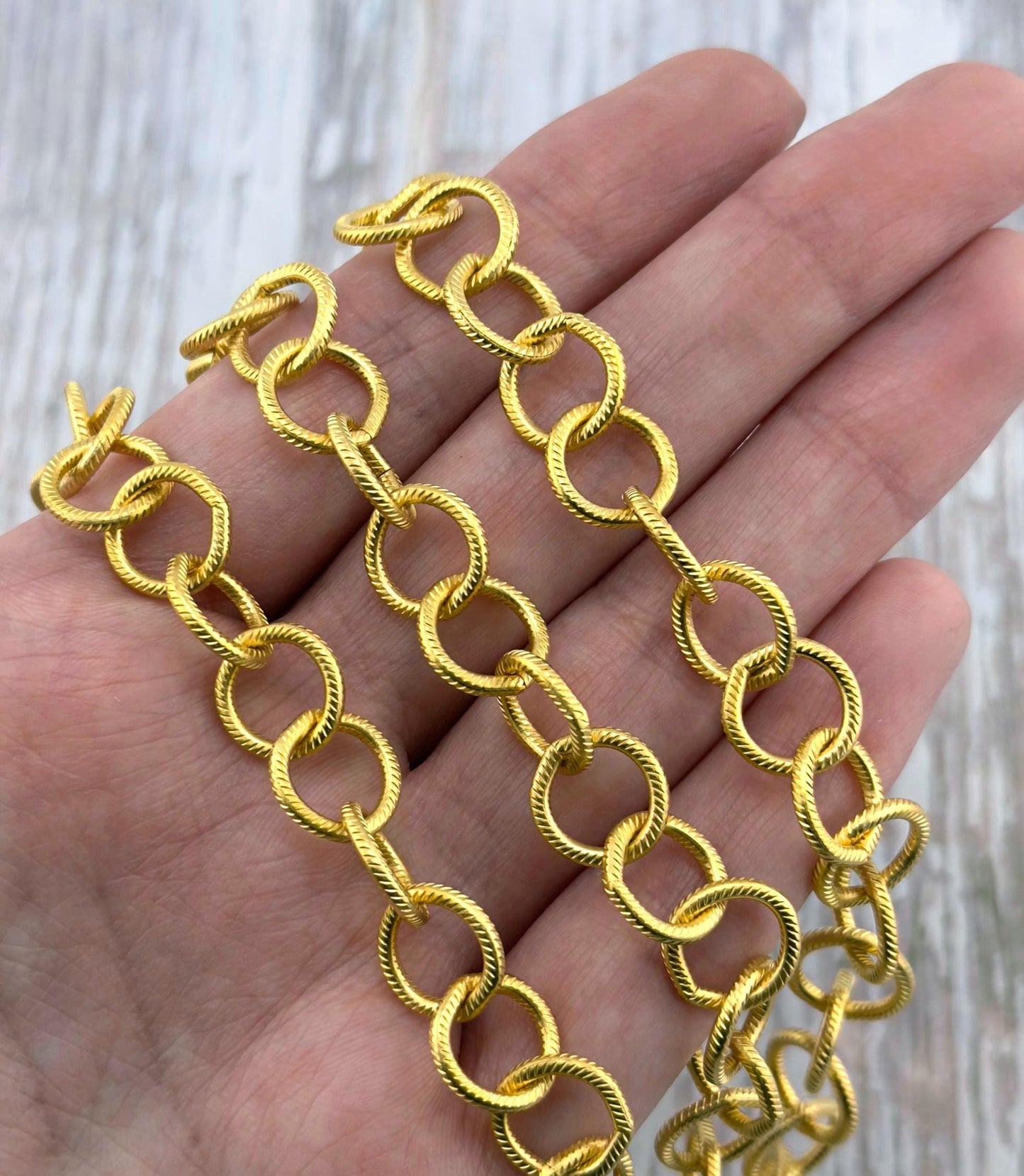 Chaîne gros maillons ronds, plaqué or 18 carats satiné - S072-CH