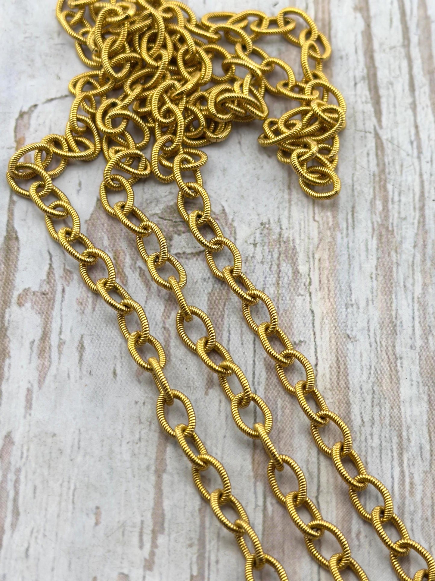 8x5mm Oval Textured Cable Chain, Antiqued 18k Gold Plated - G114-CH
