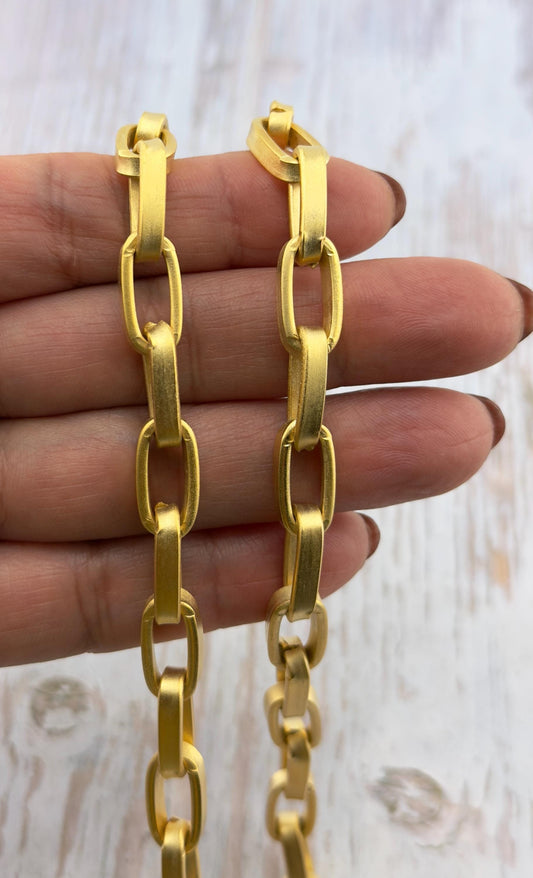 Chunky Large Link Chain, Satin 18k Gold Plated - S065-CH