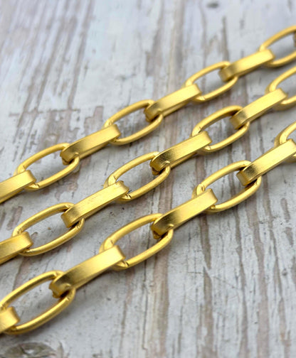 Chunky Large Link Chain, Satin 18k Gold Plated - S065-CH