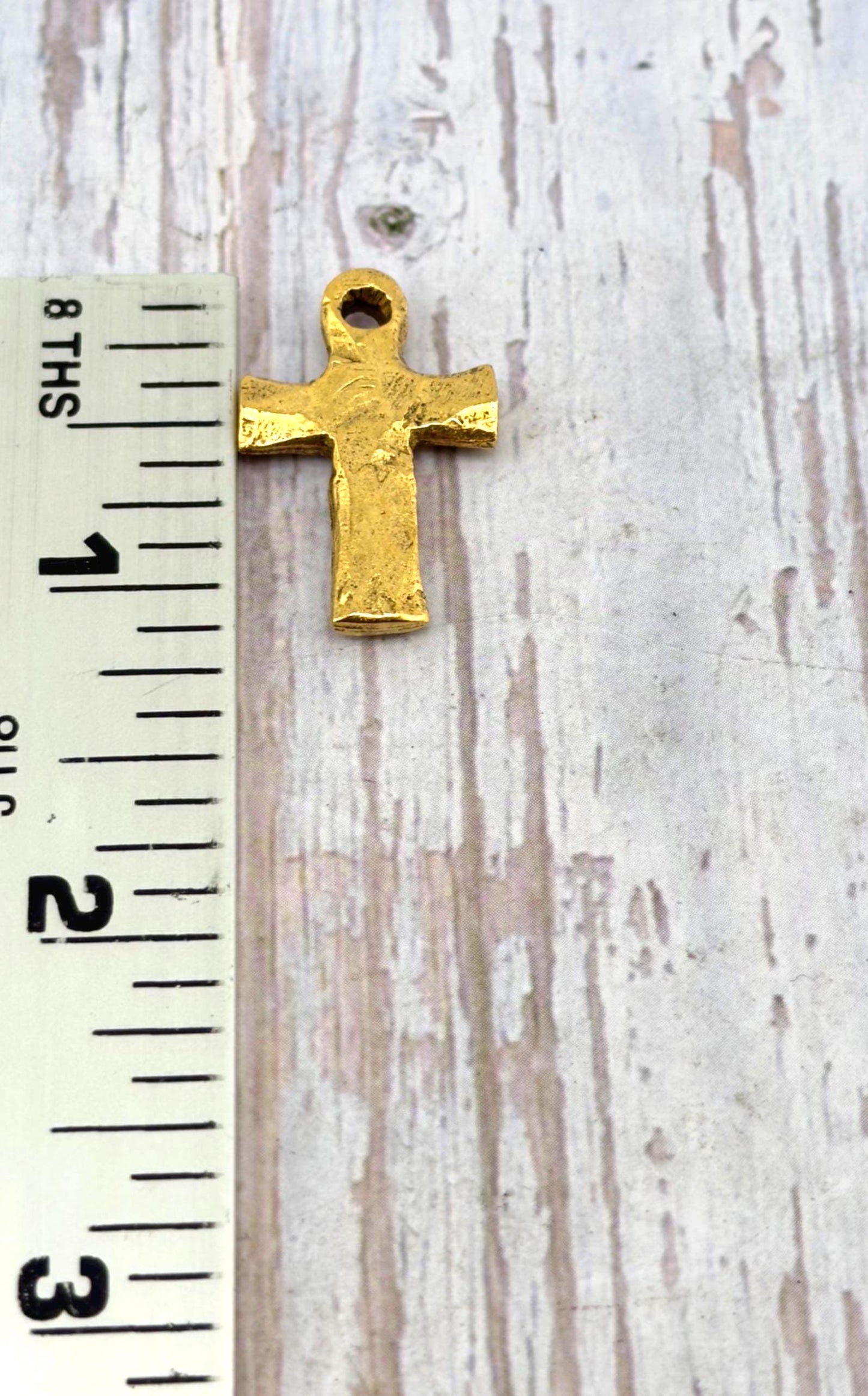 Pendentif croix rustique, plaqué or 18 carats vieilli - AG132