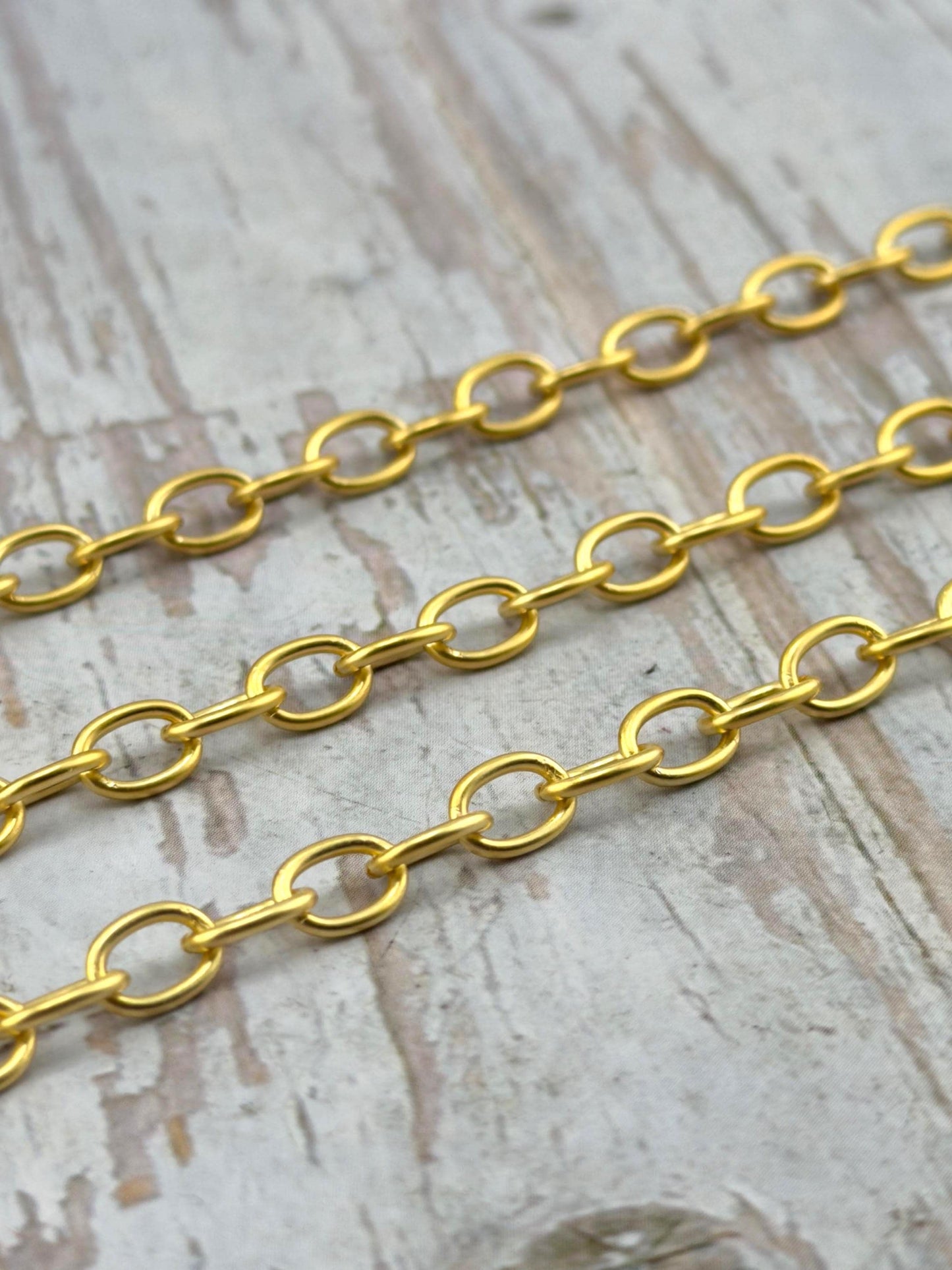 5x7mm Oval Cable Chain, Satin 18k Gold Plated - S083-CH
