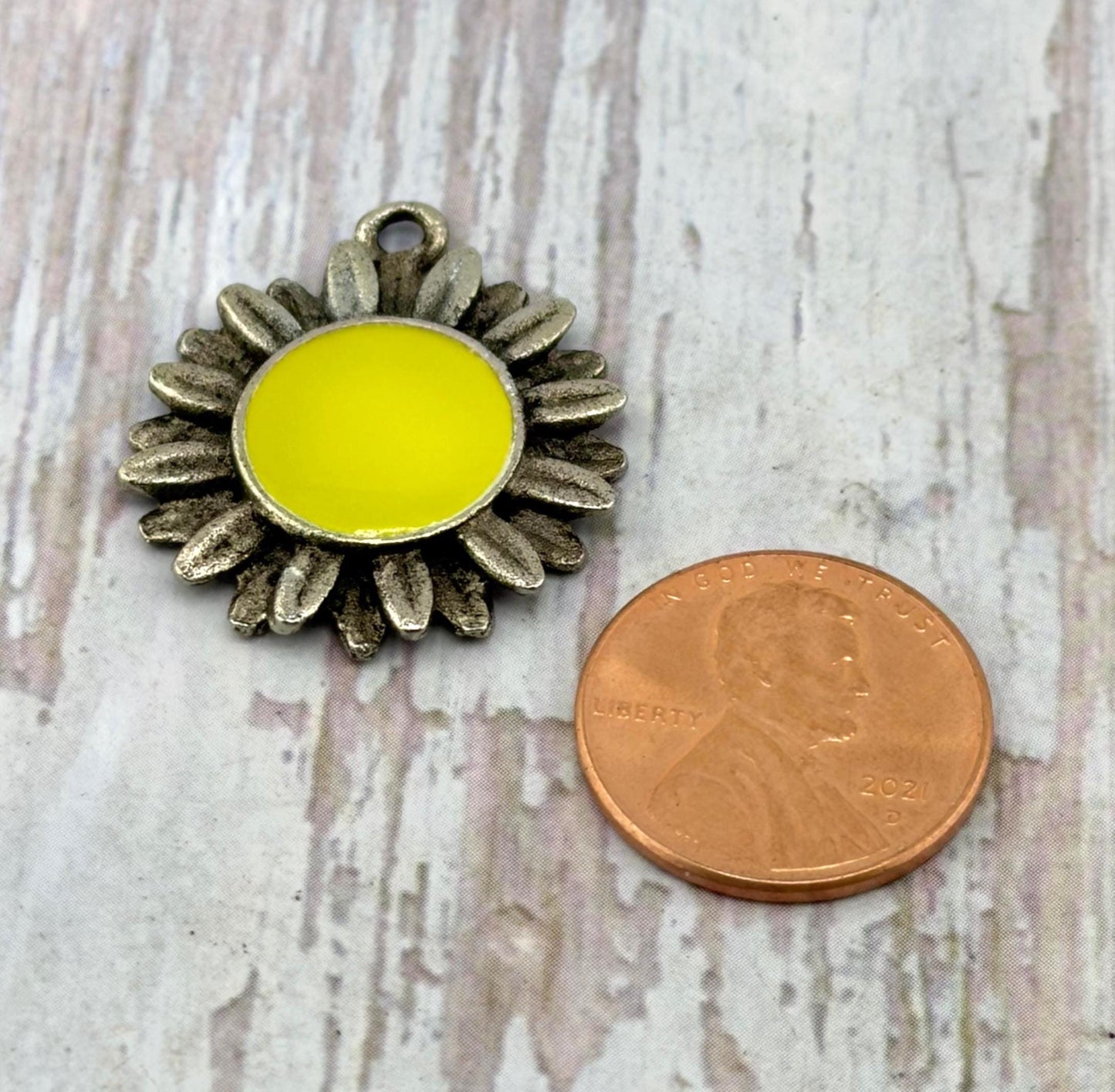 Lemon-Yellow Flower Charm, Antiqued Pewter - PT648