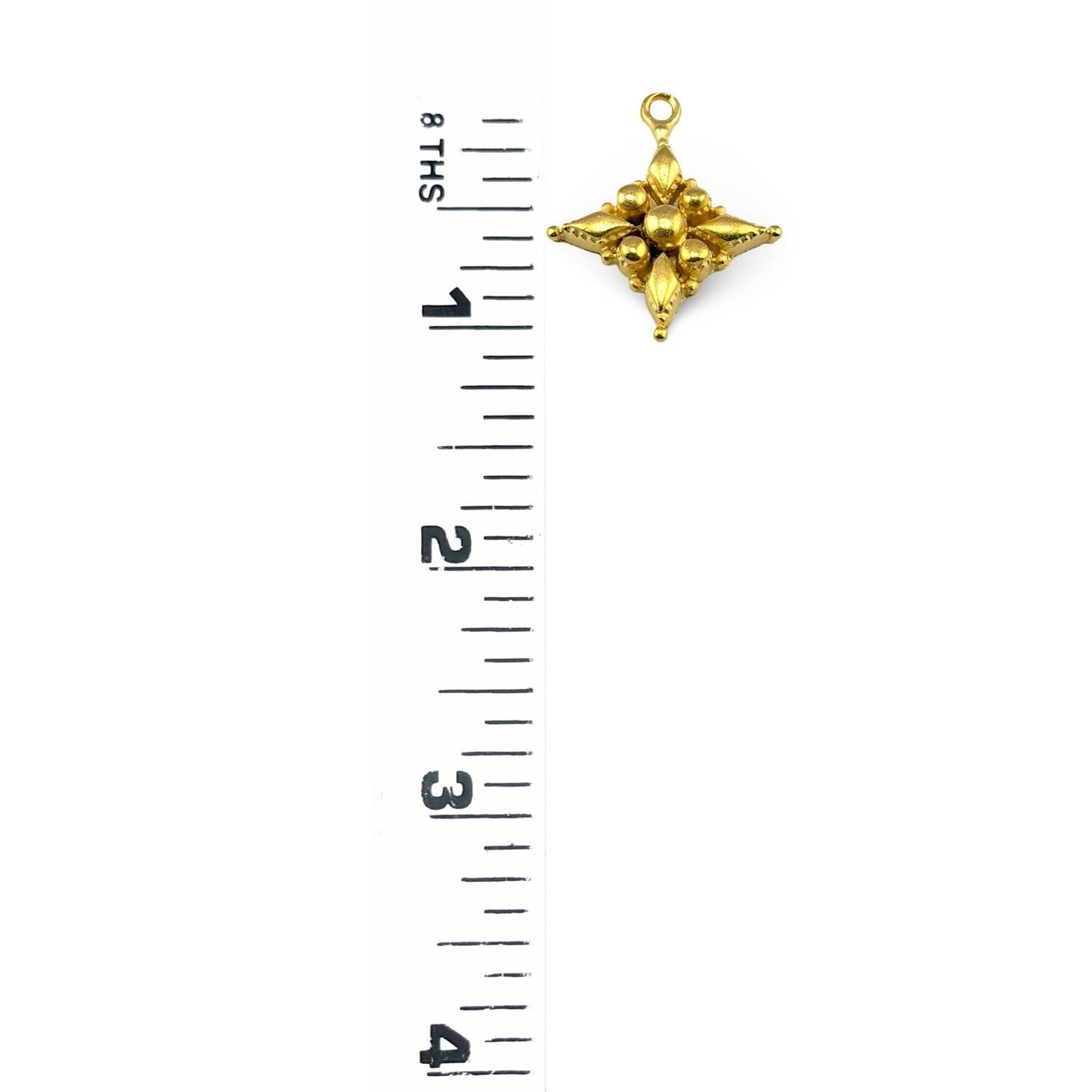 Breloque Croix Fleurie, Plaqué Or 18 carats Satiné - ST638