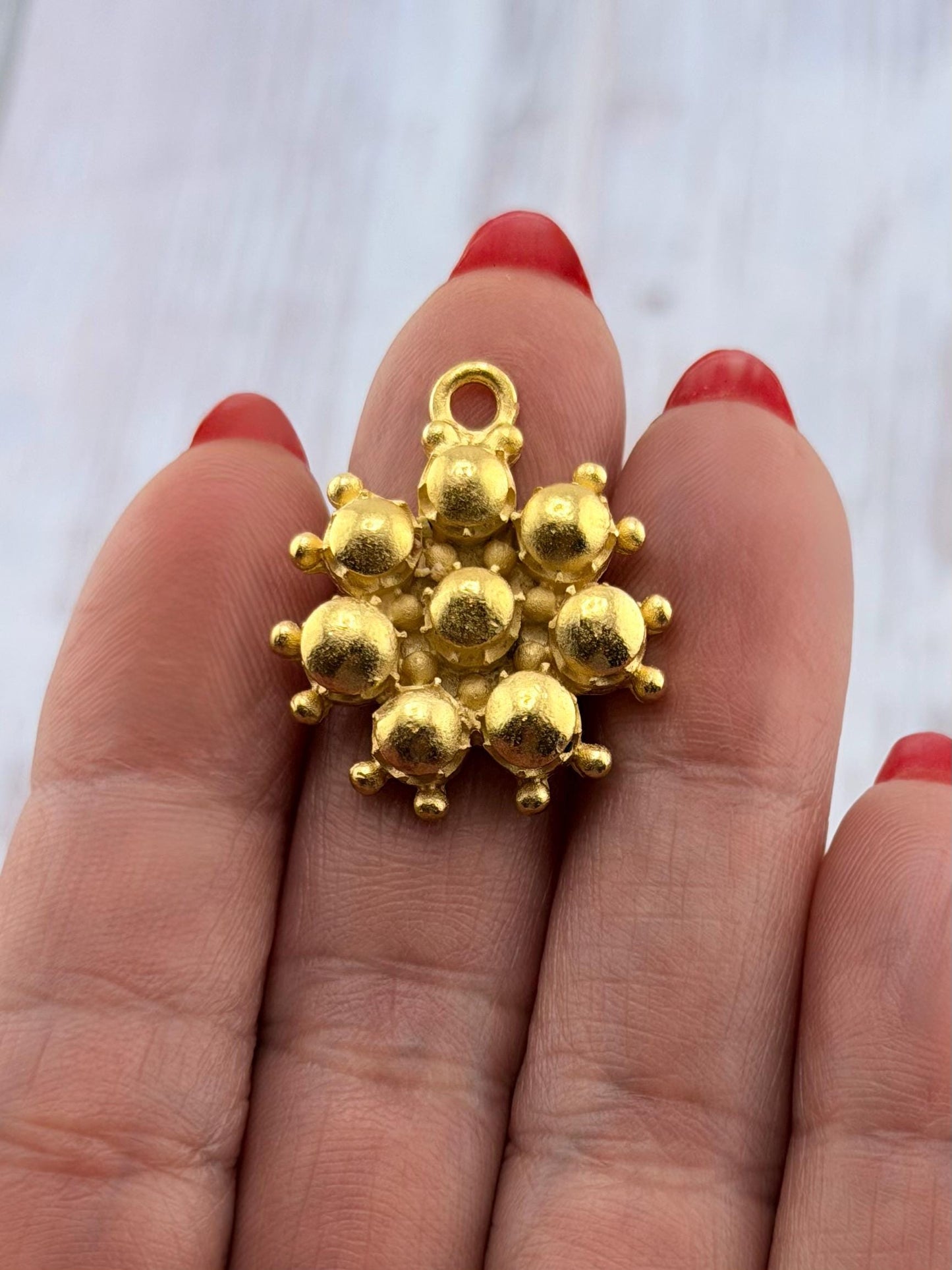Beaded Flower Charm, Satin 18k Gold Plated - ST662