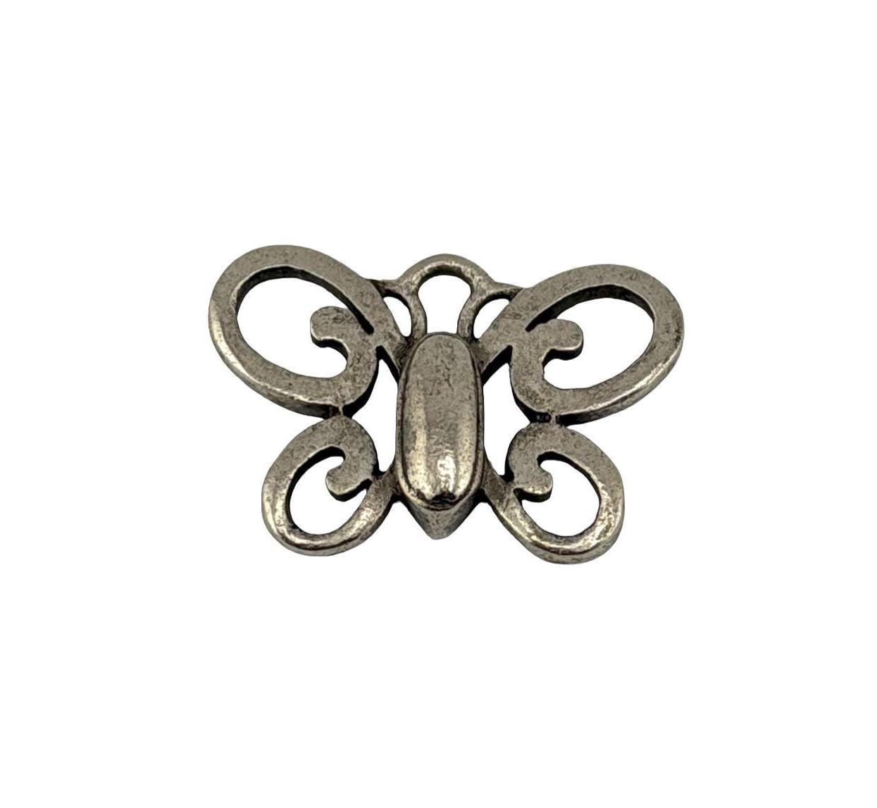 Petit charm papillon bohème artisanal, étain vieilli - PT653