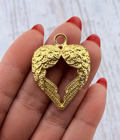 Angel Wing Heart Charm, Satin 18k Gold Plated - ST237
