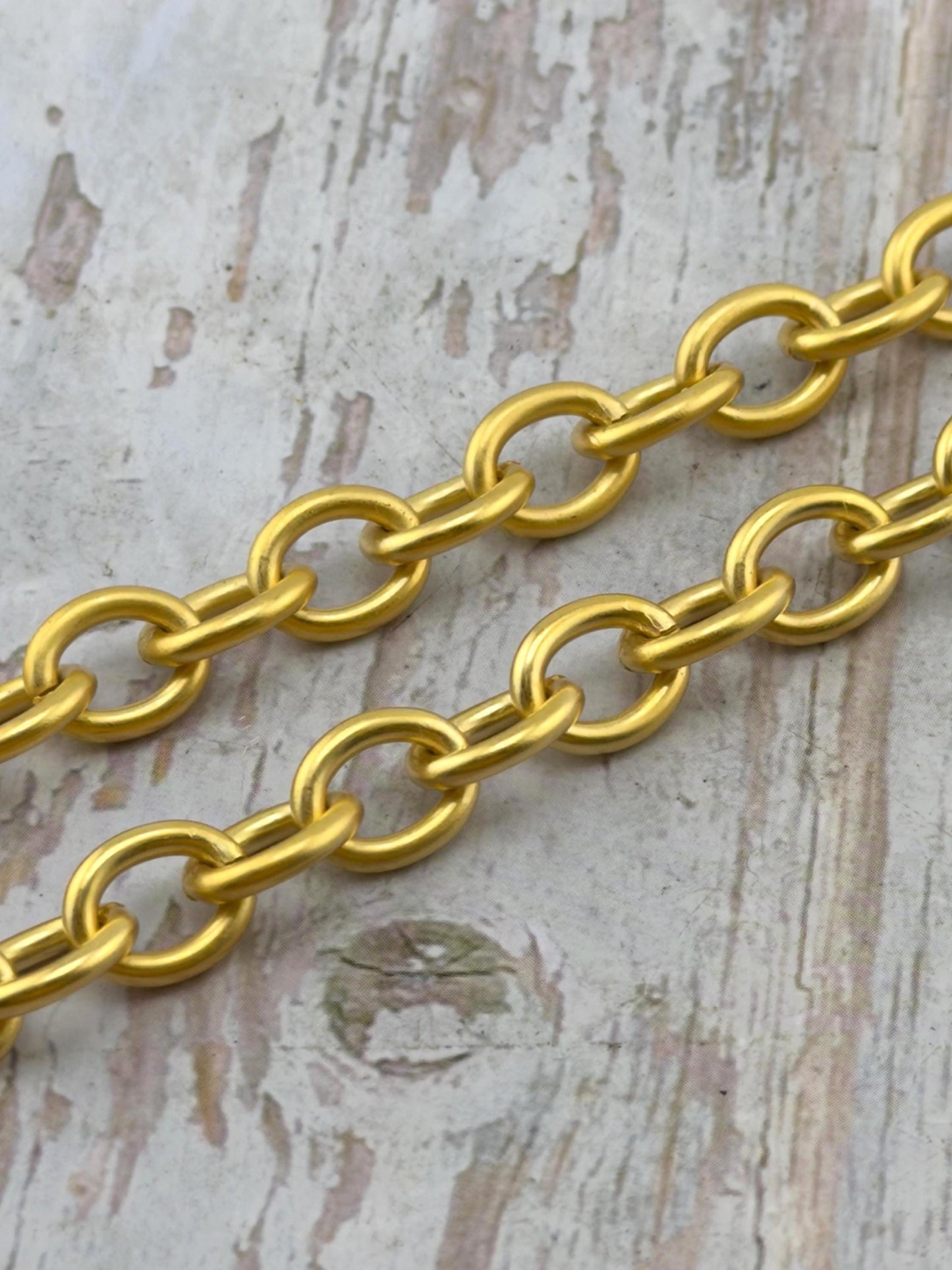 Large Chunky Oval Cable Chain, Satin 18k Gold Plated - S075-CH
