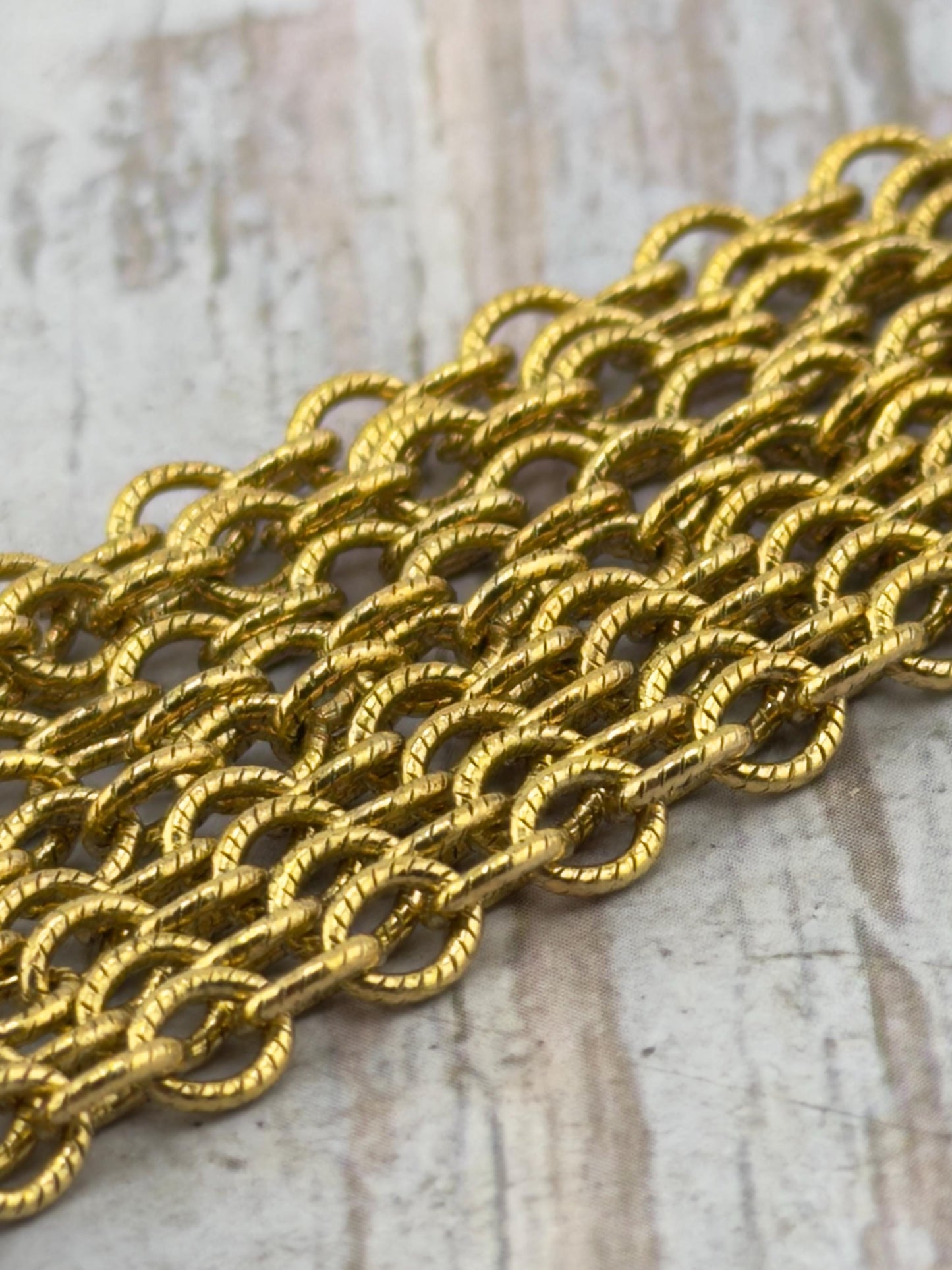 Chaîne fine maille ovale, plaqué or 18 carats vieilli - G111-CH