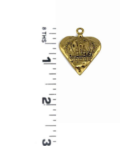 Pendentif Cœur et Couronne d'Inspiration Vintage, Plaqué Or 18 carats Vieilli - AG055