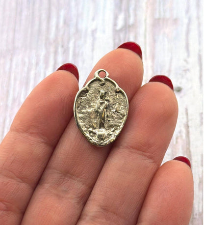 Médaille de la Vierge Marie, finition vieillie, étain – PT433